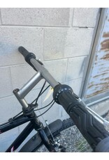 Refurbished Trek Mountain Track 830 Black 18" M With Clip On fenders and Rack!
