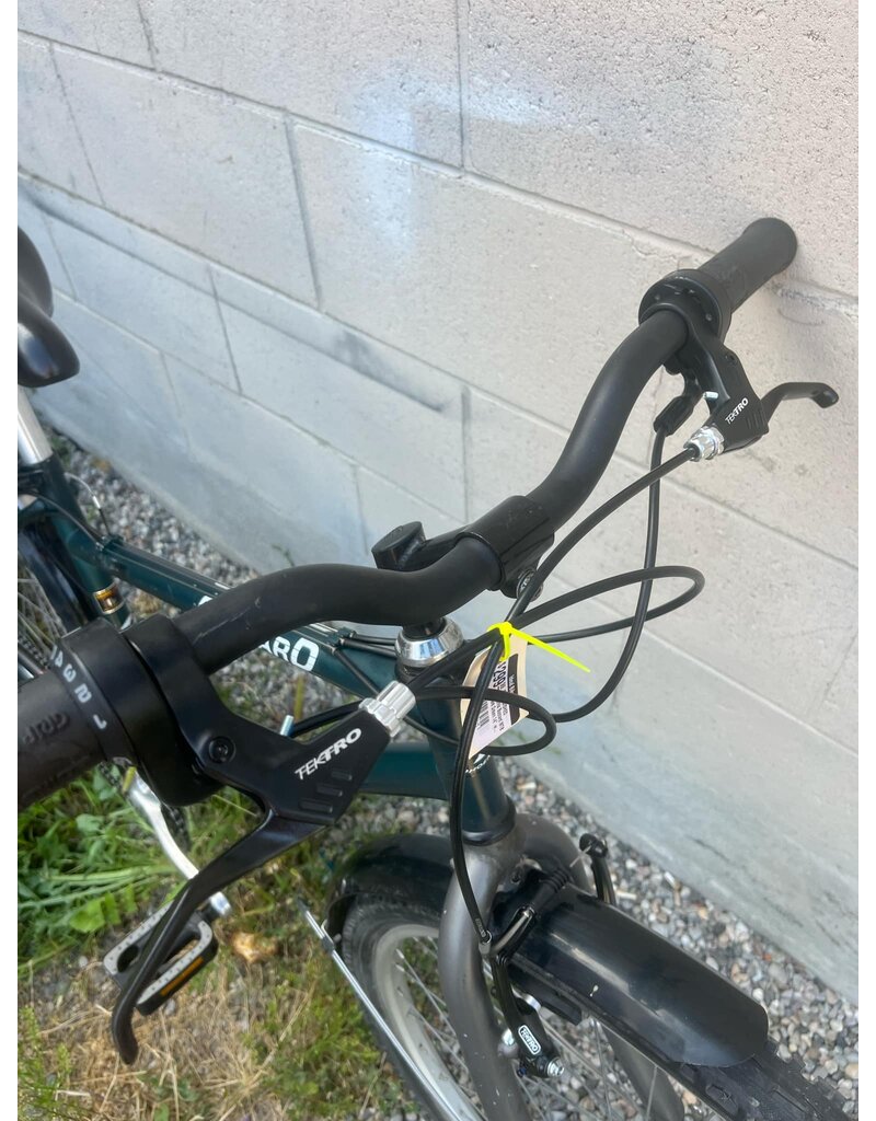 REFURBISHED Phoenix Buzzard MTB Dark Green 14" w/ Fenders.