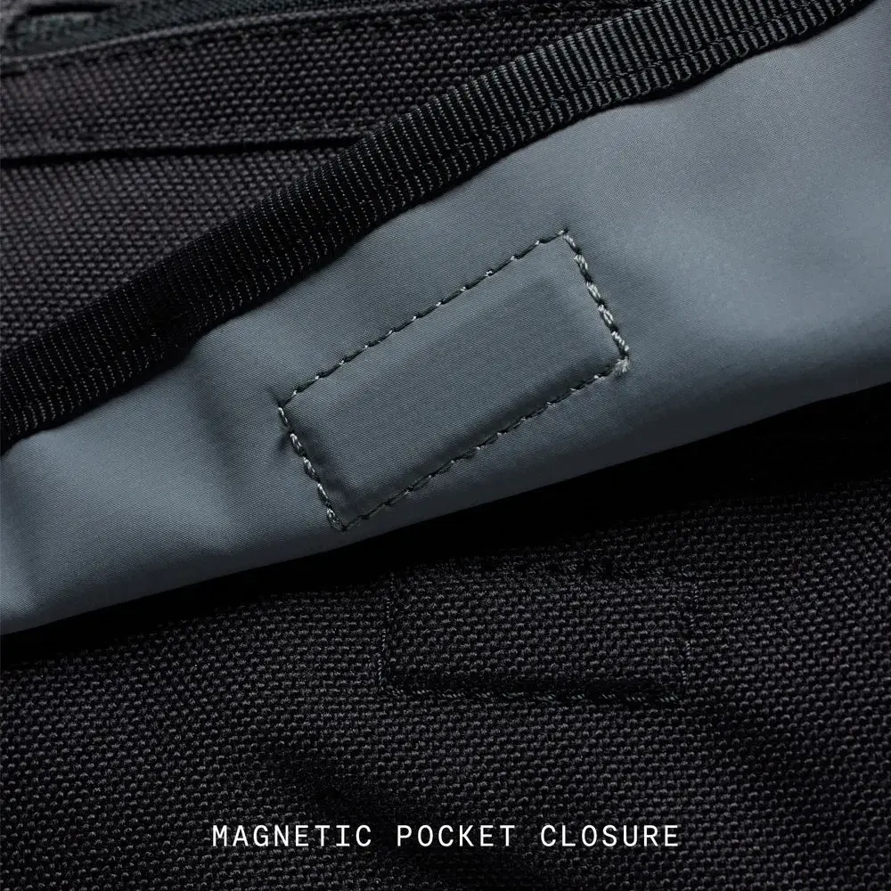 Chrome Chrome Citizen 24L XRF Messenger Bag