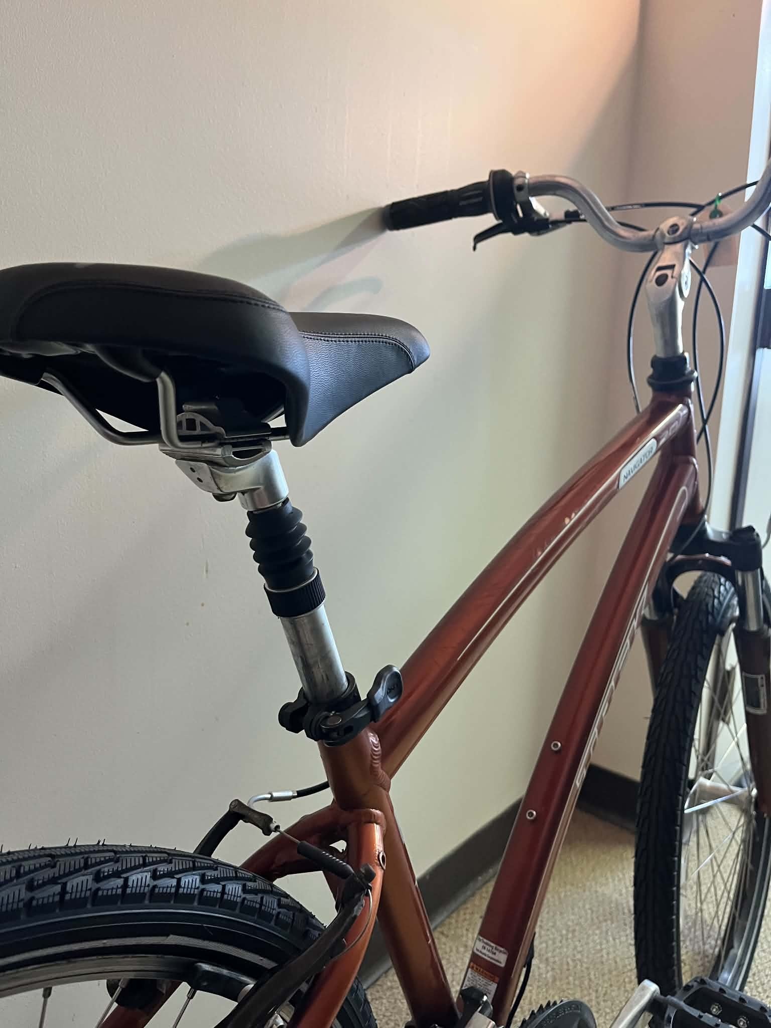 Refurbished Trek Navigator 2.0 Rootbeer 16.5" Wheel