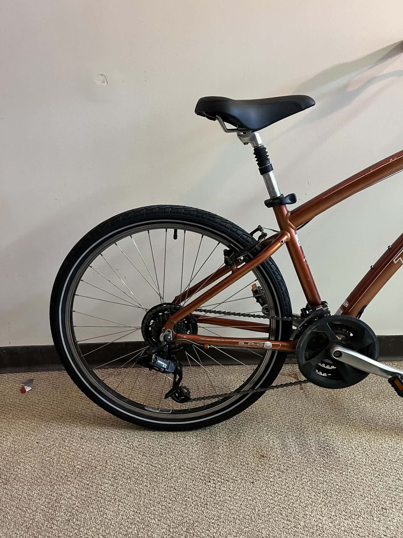 Refurbished Trek Navigator 2.0 Rootbeer 16.5" Wheel