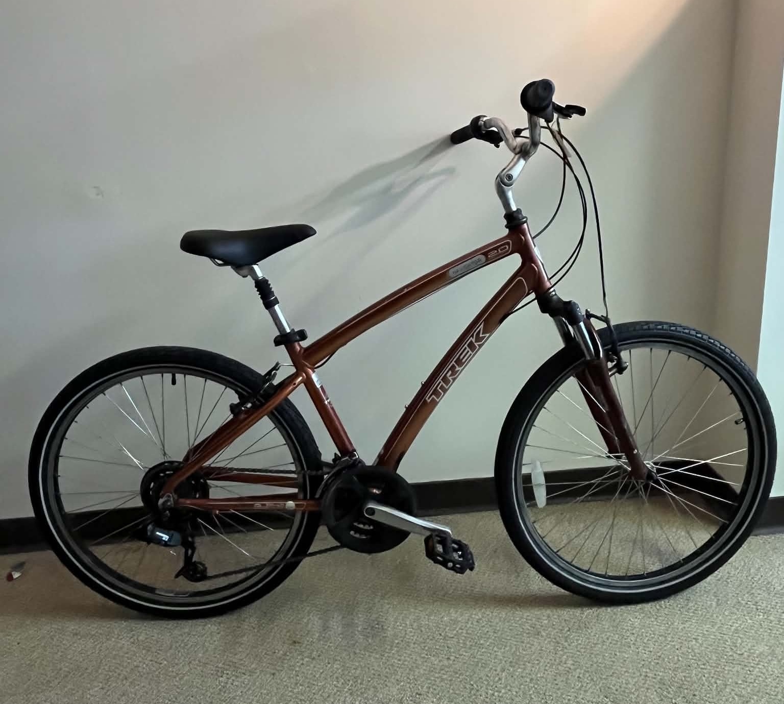 Refurbished Trek Navigator 2.0 Rootbeer 16.5" Wheel