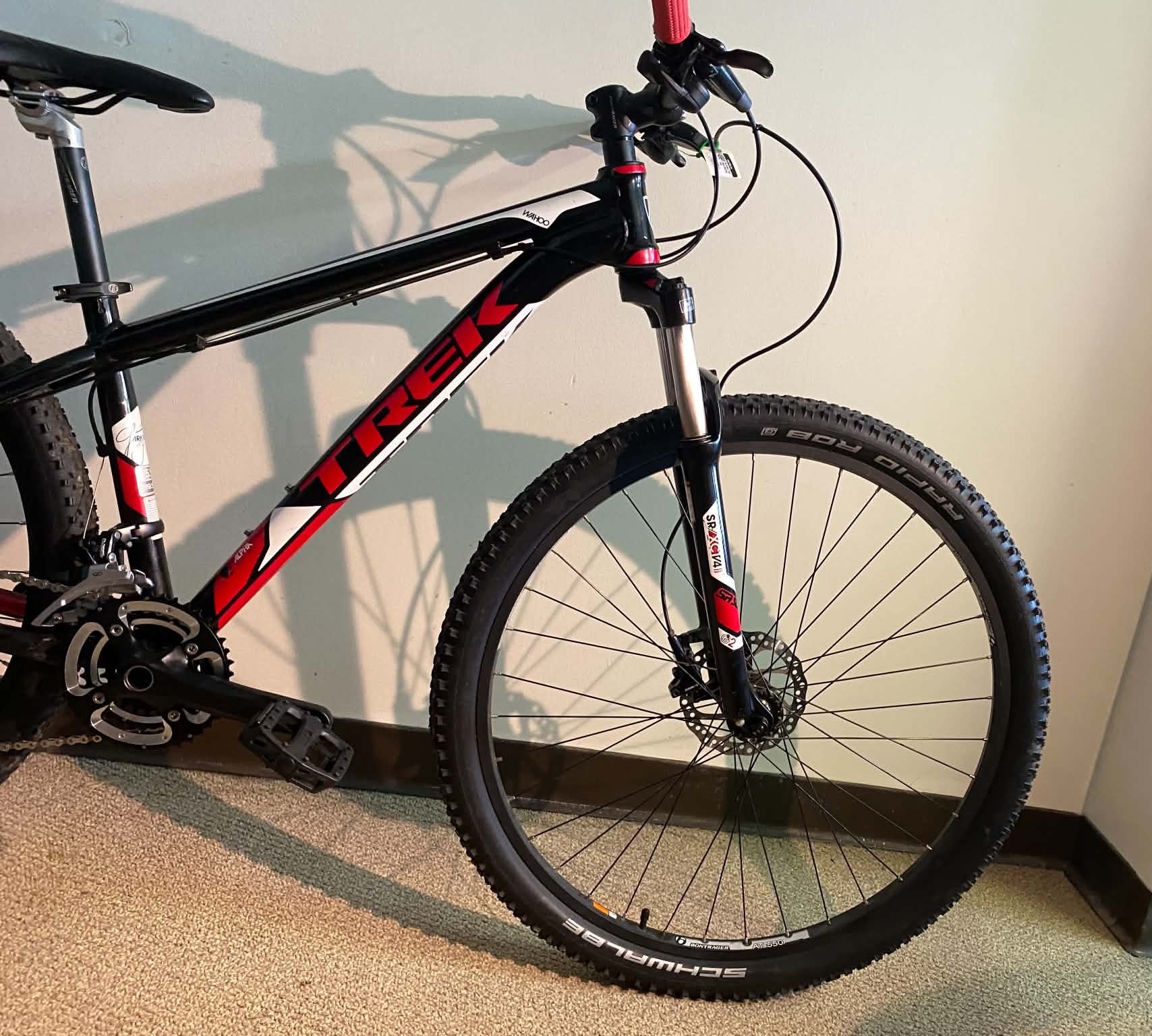 Refurbished Trek Wahoo Black/Red Small