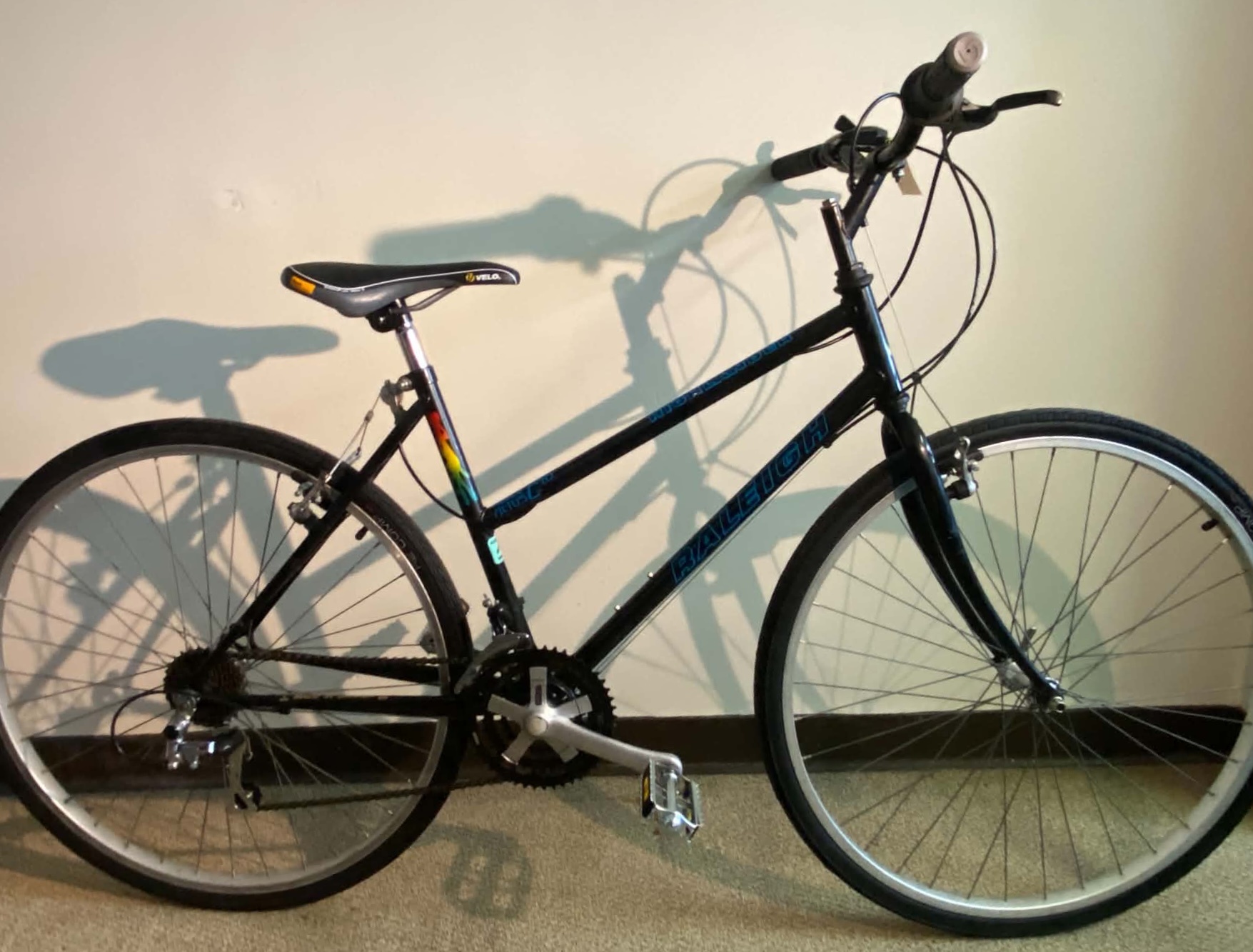 Refurbished Raleigh Highlander Black S/M