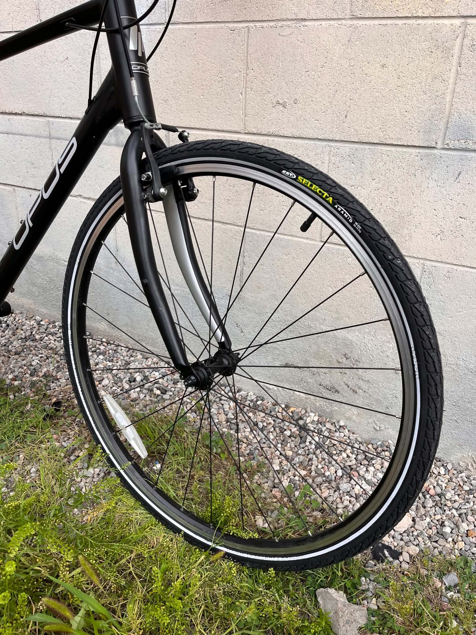 Refurbished Opus Orpheo Black XL