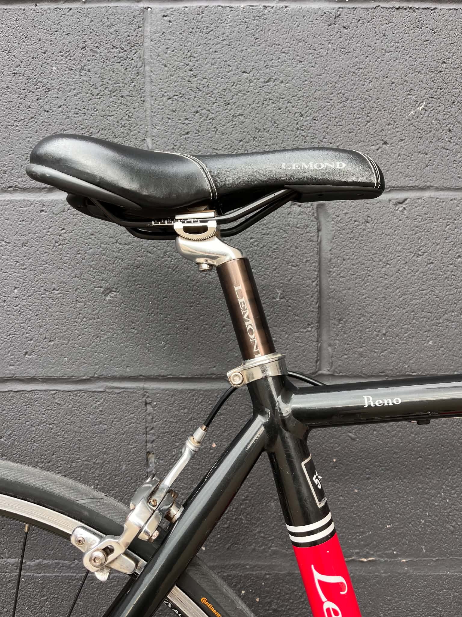 Lemond Refurbished Lemond Reno 51cm Black and red