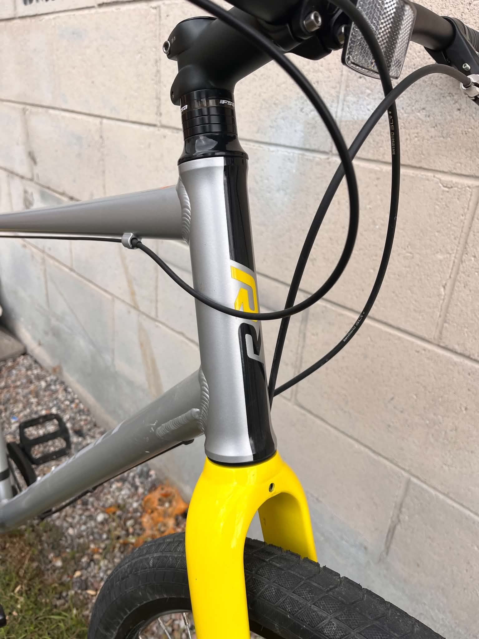 Refurbished Raleigh Redux Silver L ( 20")  650B