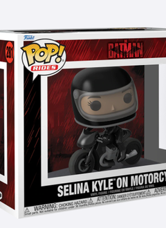 POP! Batman 2022 : Selina Kyle on Motorcycle