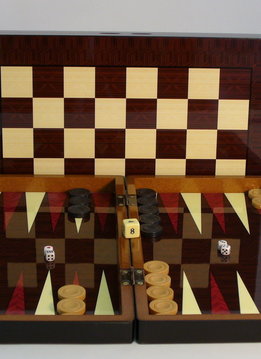Backgammon: 15'' Woodgrain with Chess Back