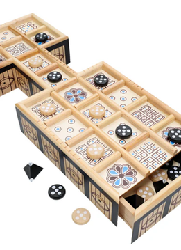 THE "UR" GAME, HRDWD, 13 1/2"