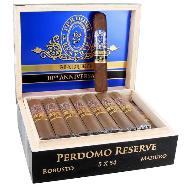 Perdomo Perdomo Reserve 10th Anniversary Maduro Robusto Box of 25