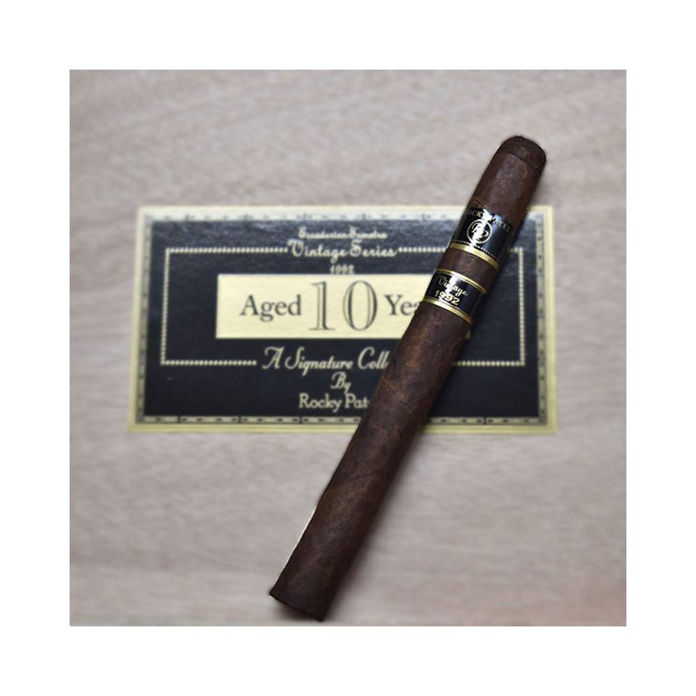 Rocky Patel Ice Toro Cigars - 6.5 x 52 (Box of 10)