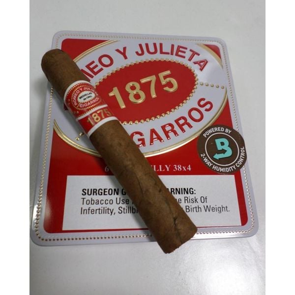 Romeo y Julieta Romeo Y Julieta 1875 Petit Bully Cigarros- Tin of 6 Small Cigars