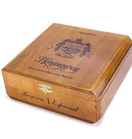 JC Newman/ Fuente Arturo Fuente Gran Reserva Hemingway Signature Natural Box of 25