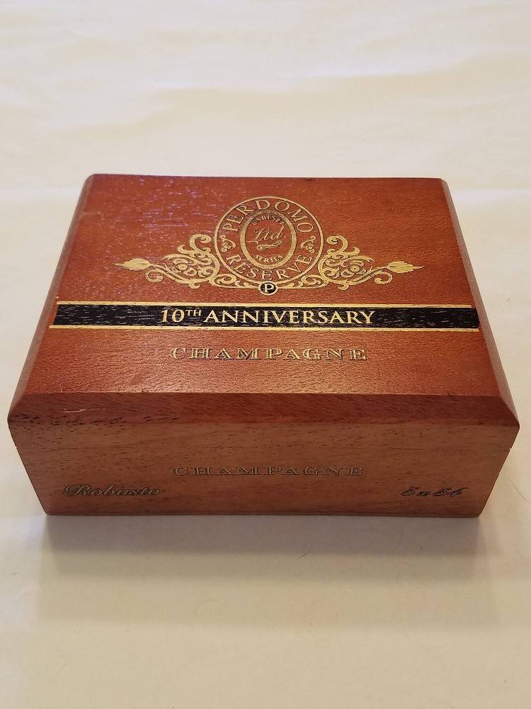 Perdomo 10th Anniversary Champagne Epicure Empty Wooden Box