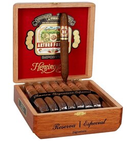 JC Newman/ Fuente Arturo Fuente Gran Reserva Hemingway Signature Sun Grown- Single Cigar