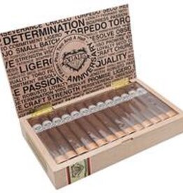 Viaje Viaje- Fifteen Plus Two and a Half Gold- Anniversary LE- 6 x 54- Single Cigar