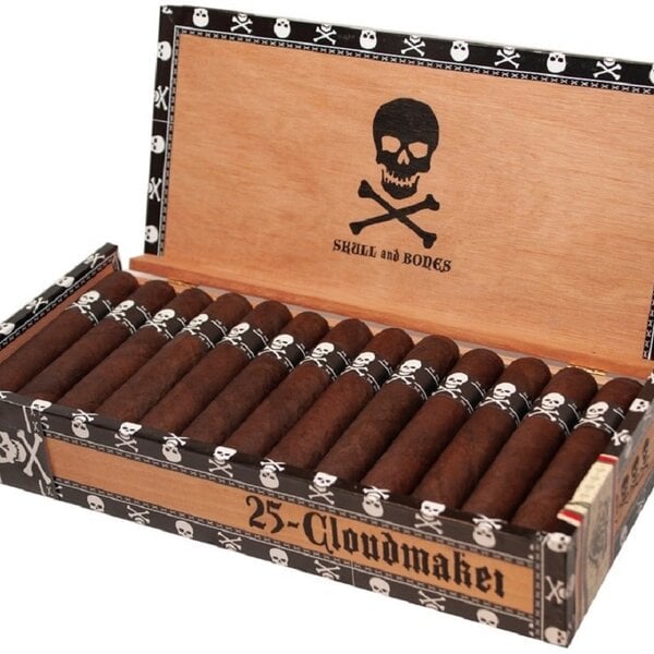 Viaje Viaje- Skull and Bones- Cloudmaker- 5 x 60- Single Cigar