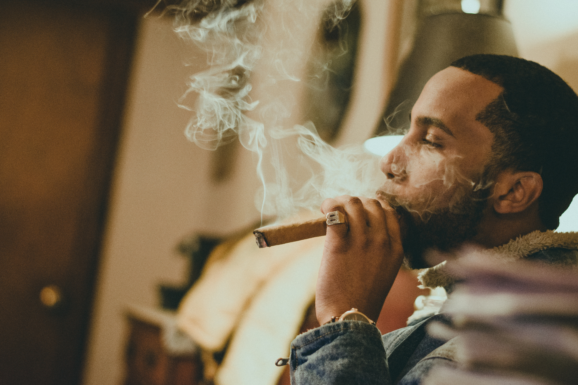 El Cigar Shop: Get 20% Off All Cigars in Glenside, PA