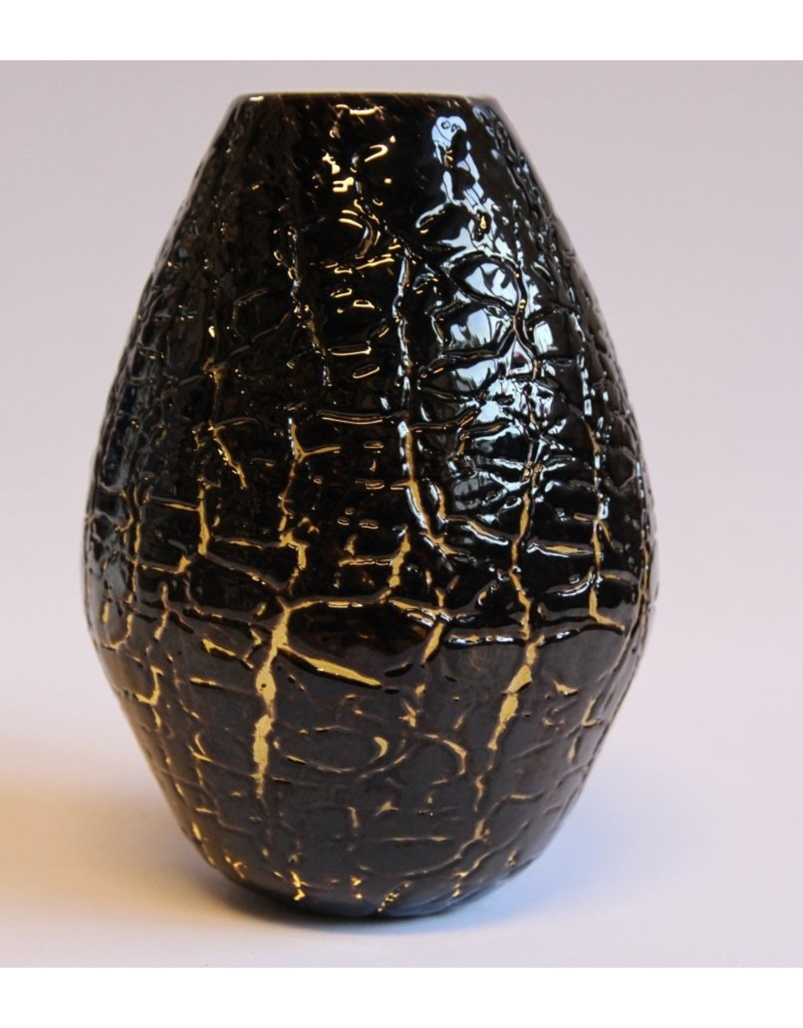 Vase - art glass handblown crackle effect