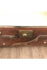 Trunk - leather, rope handle
