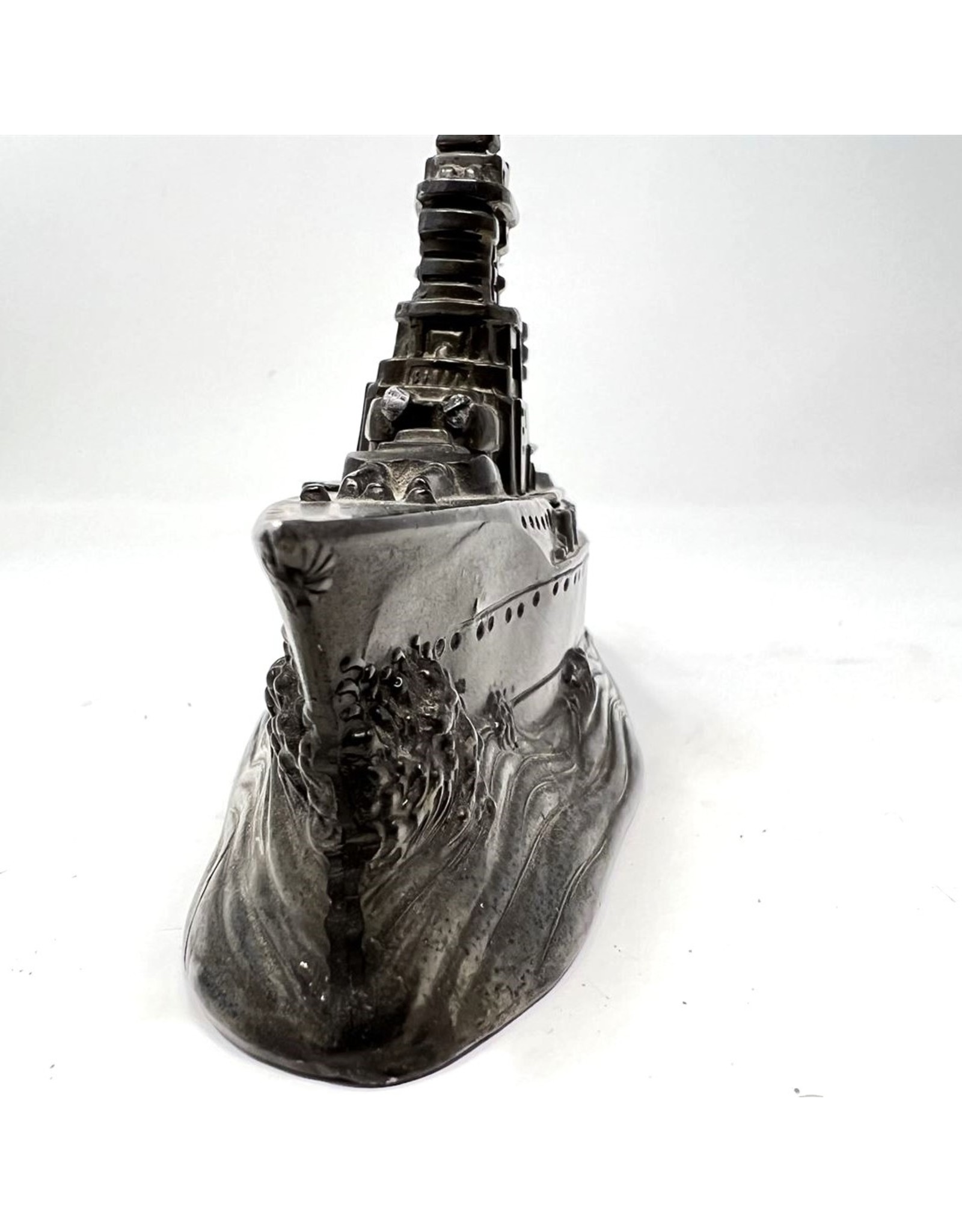 Battleship inkwell - missing one inkwell