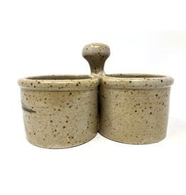 Double condiment pots