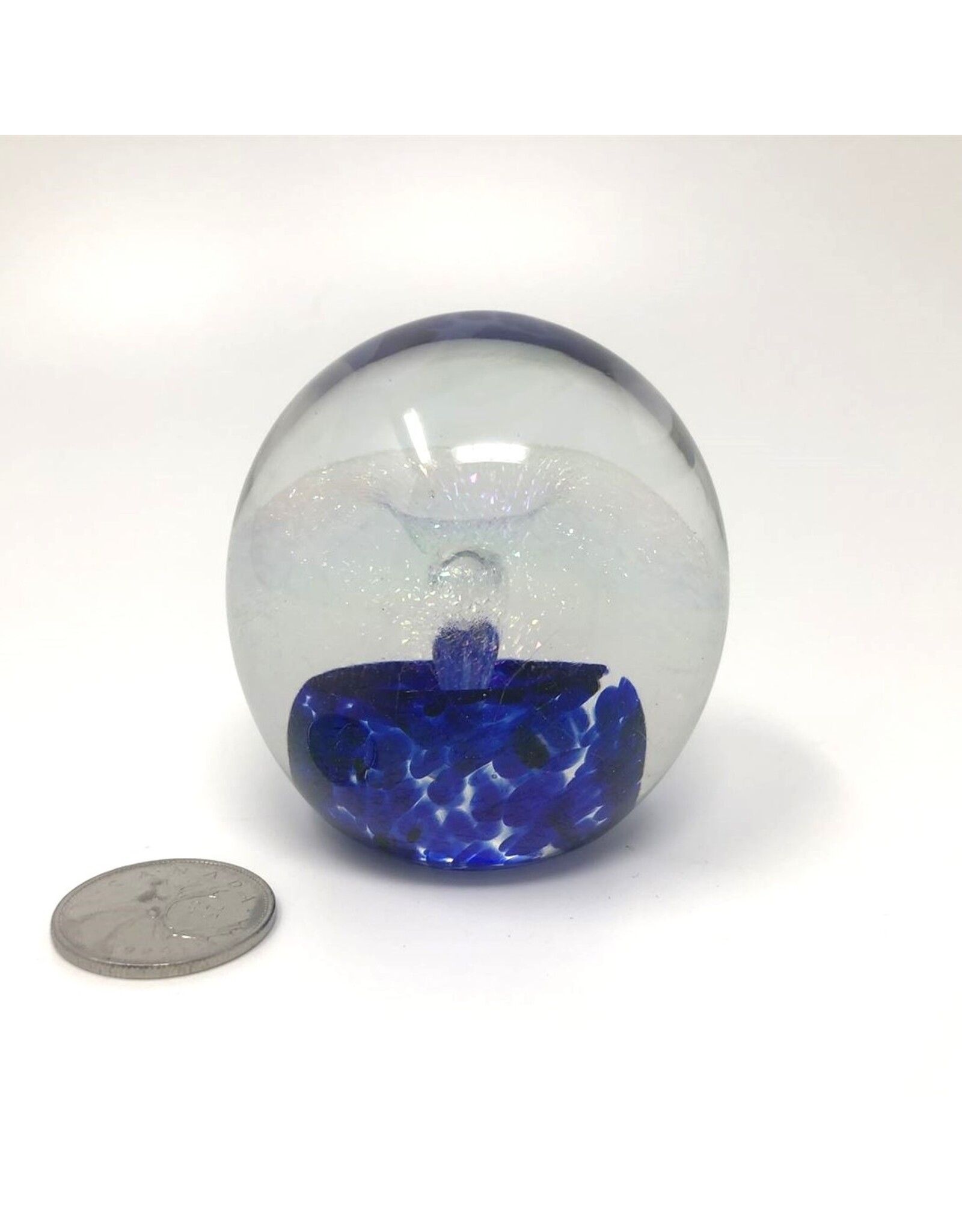 Paperweight - round, iridescent