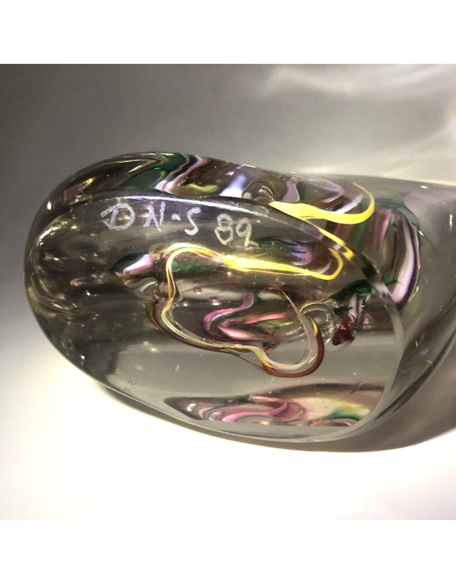 Paperweight - glass irregular pink green DNS89
