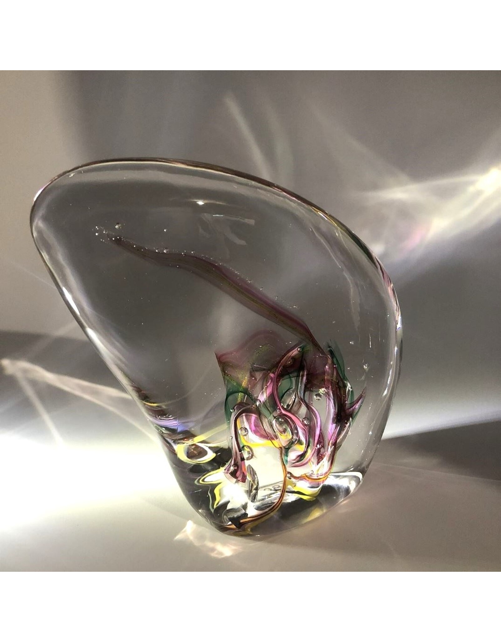 Paperweight - glass irregular pink green DNS89