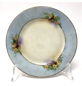 Set of four dessert plates
