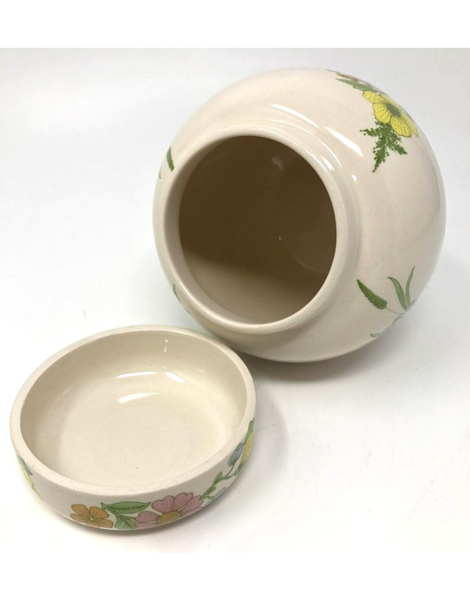 Sadler ginger jar with lid