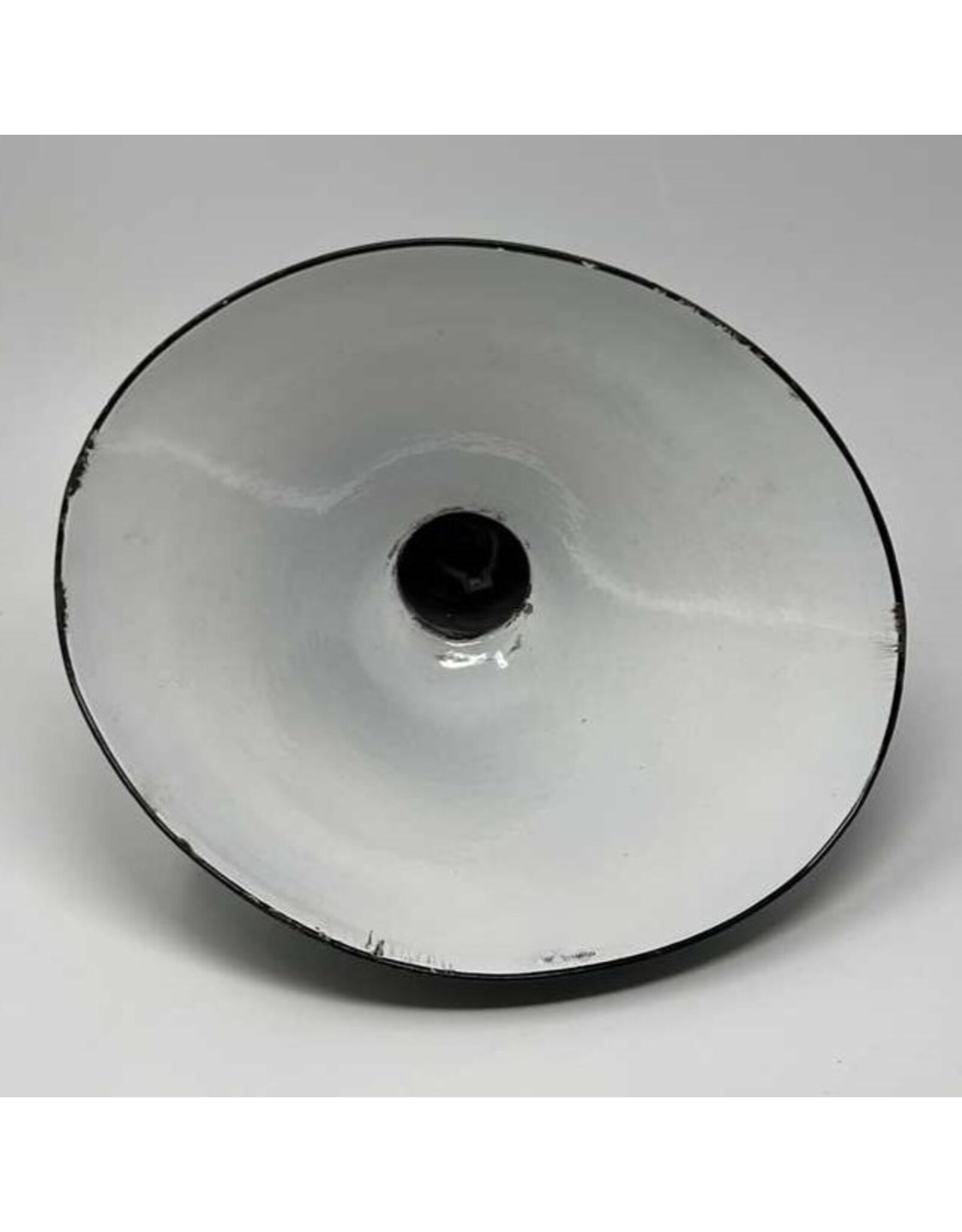 Angled enamel shade