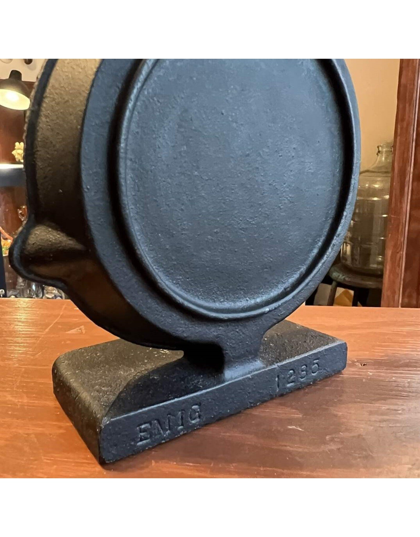 Bookend - cast iron frying pan Robert Emig 1968