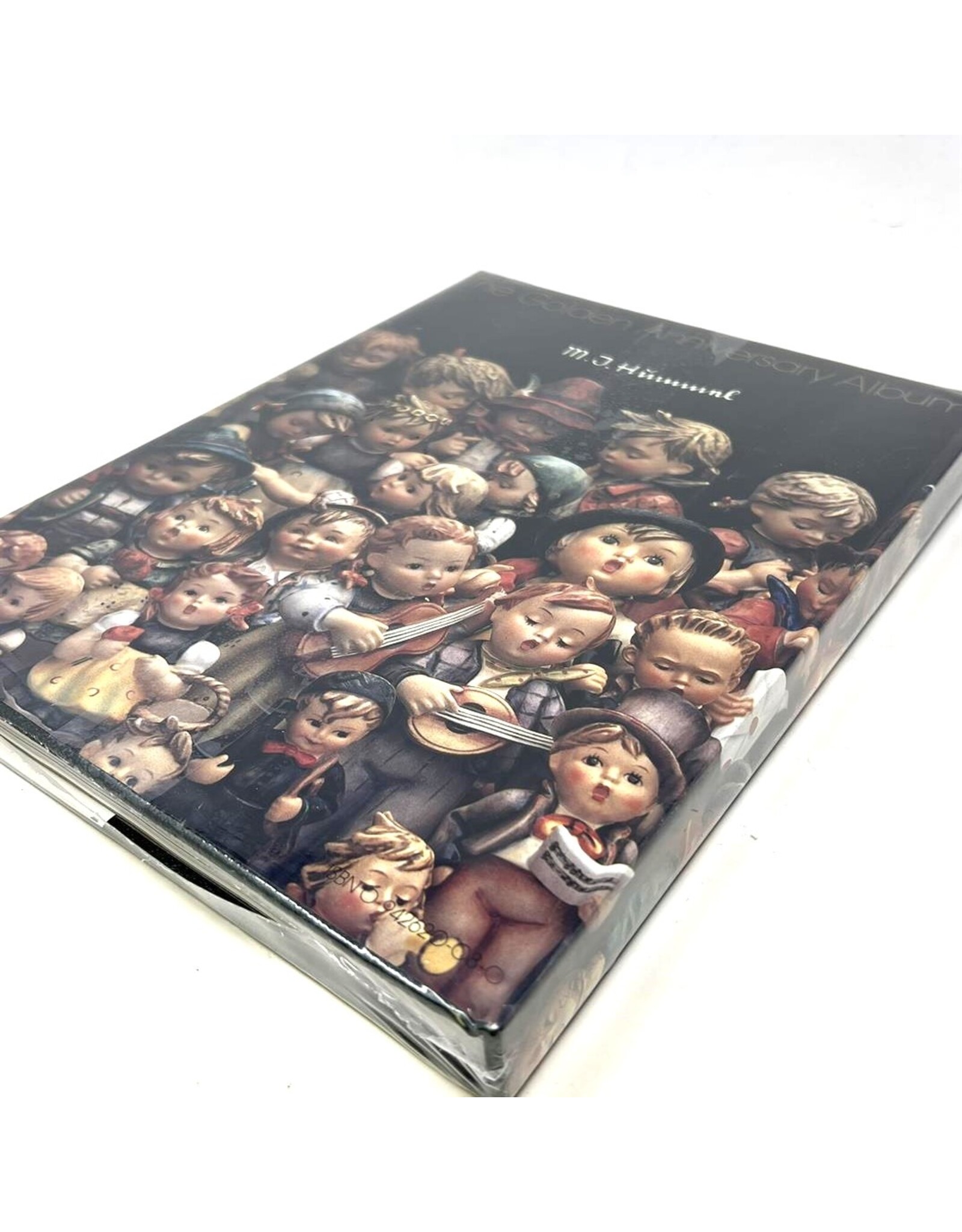 Book - Goebel Hummel figurines Golden Anniversary Album unopened
