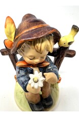 Hummel figurine - She Loves Me 174 1983 with box