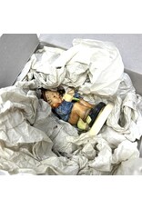 Hummel figurine - She Loves Me 174 1983 with box