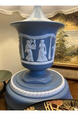 Lamp - Wedgwood-style painted table lamp