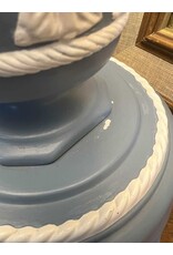 Lamp - Wedgwood-style painted table lamp