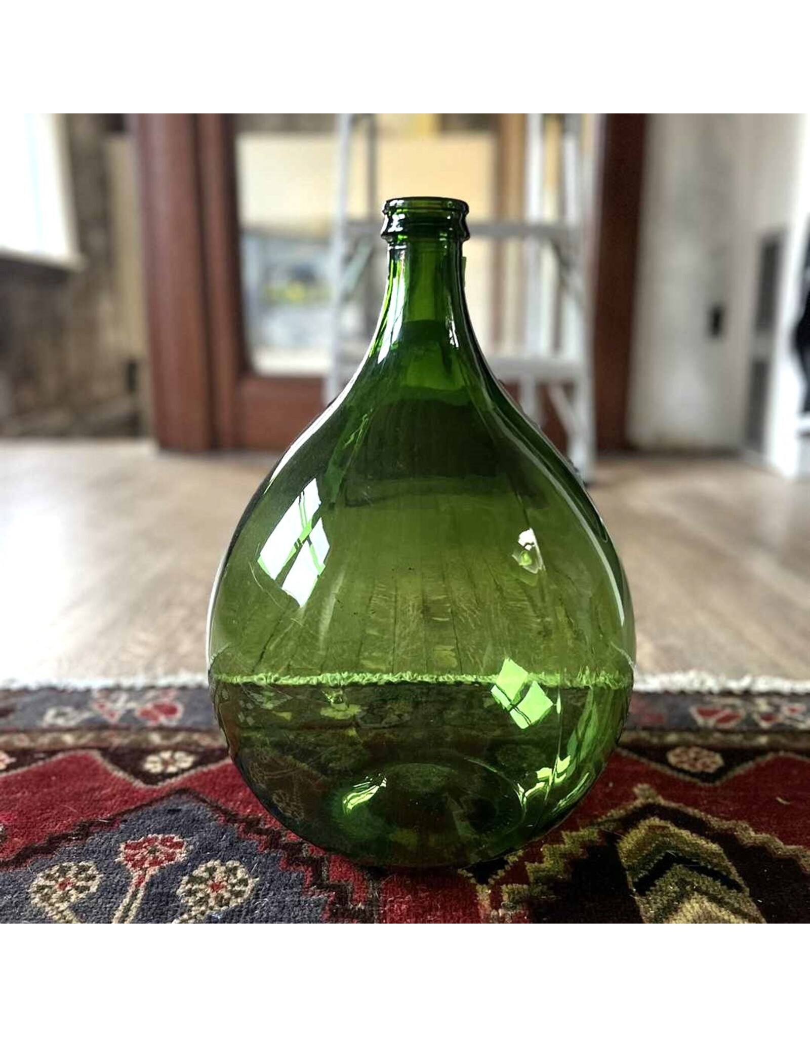 Wine carboy