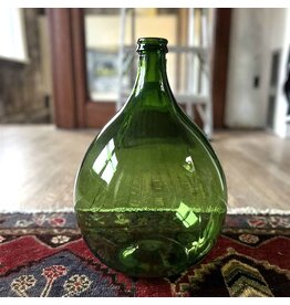 Wine carboy