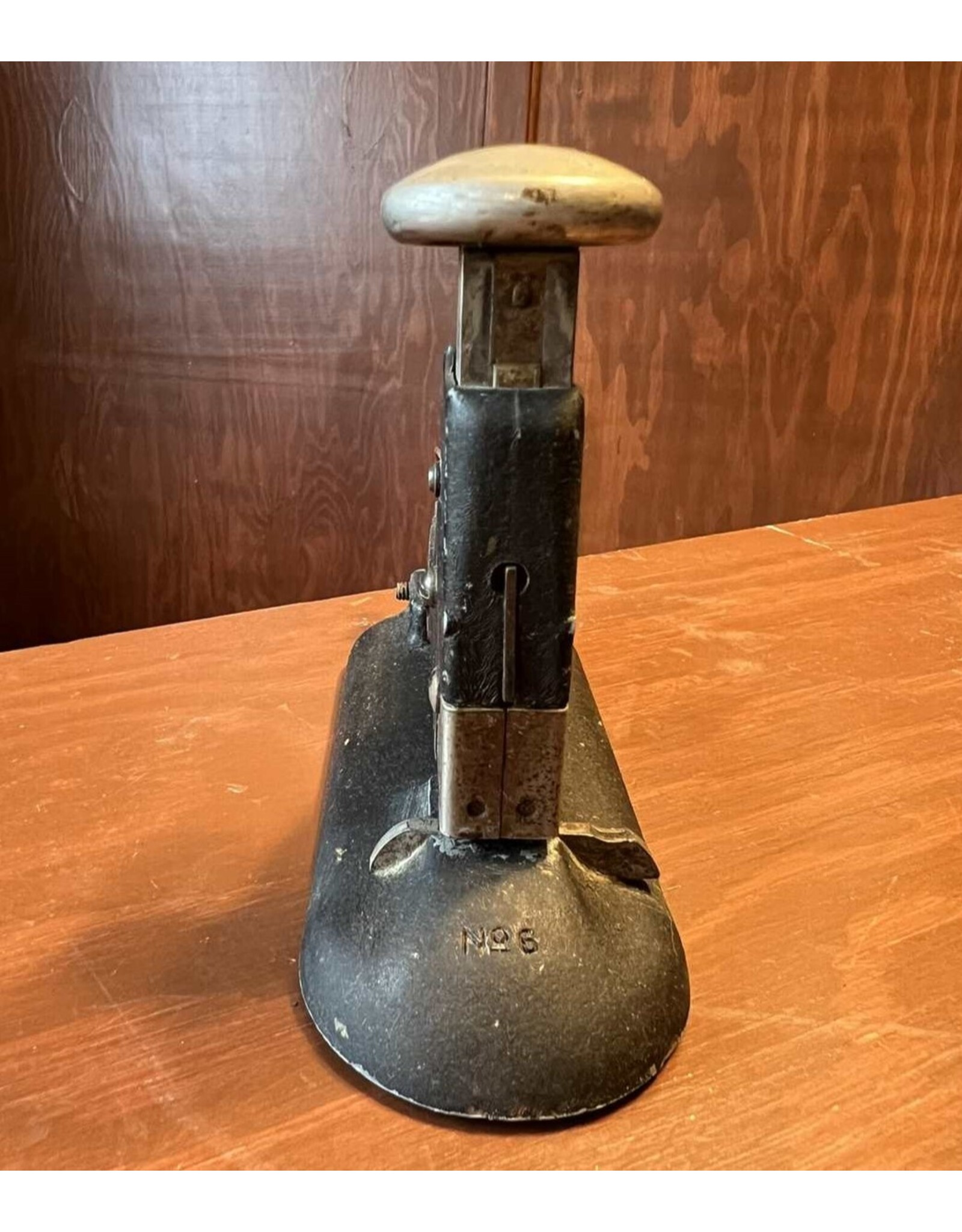 Stapler - Hotchkiss No. 6 steel made in USA works