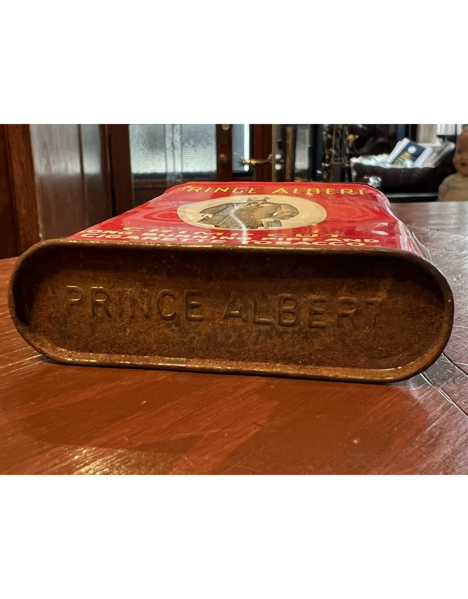 Tobacco tin - Prince Albert Crimp cut