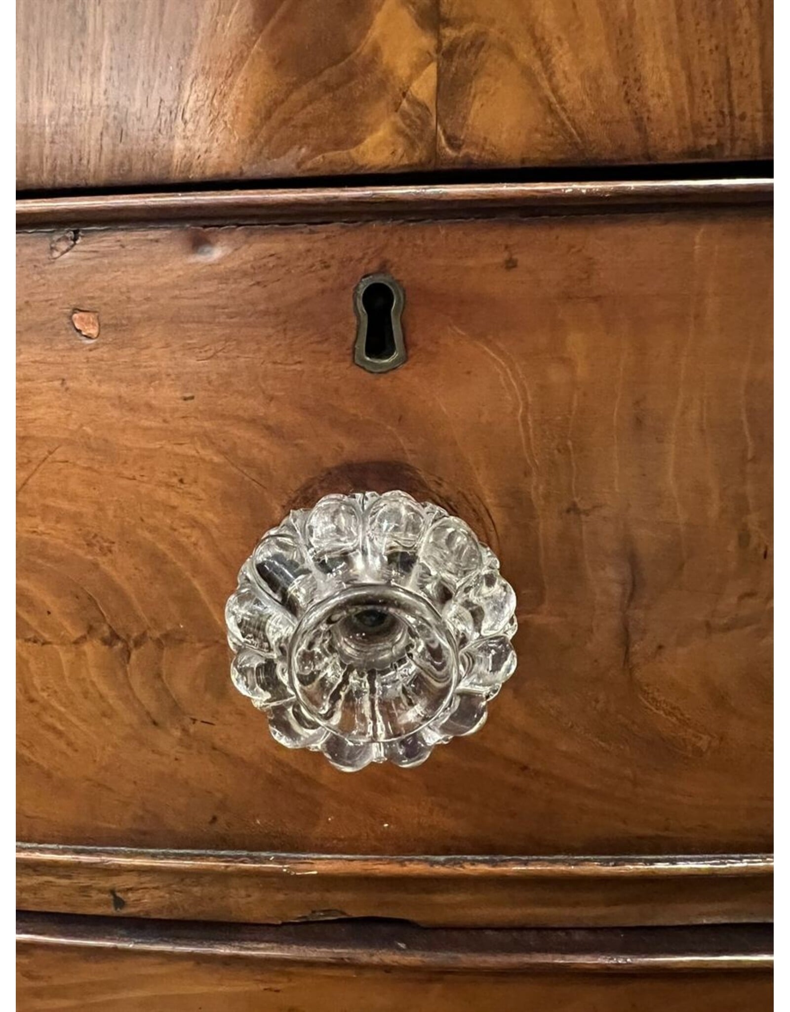 Chest of drawers - antique bow front chest of five drawers