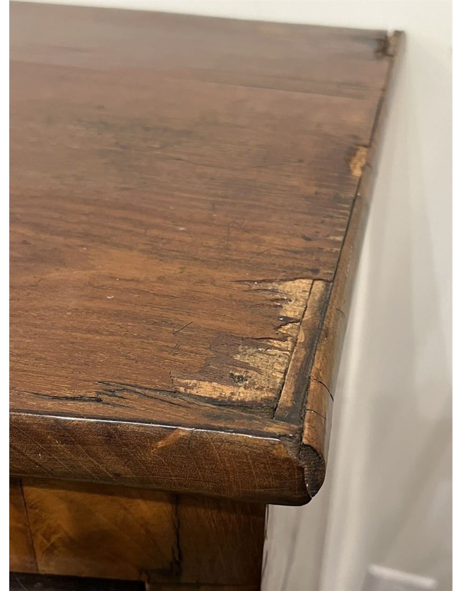 Chest of drawers - antique bow front chest of five drawers