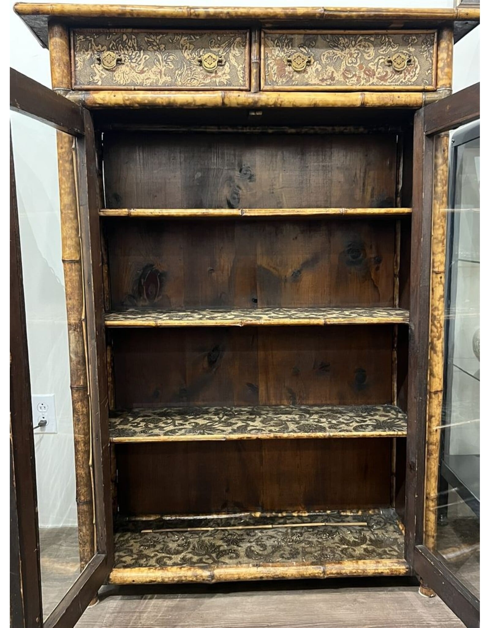 Bookcase cabinet - Victorian, 1890s, chinoiserie bamboo japanned antique glass