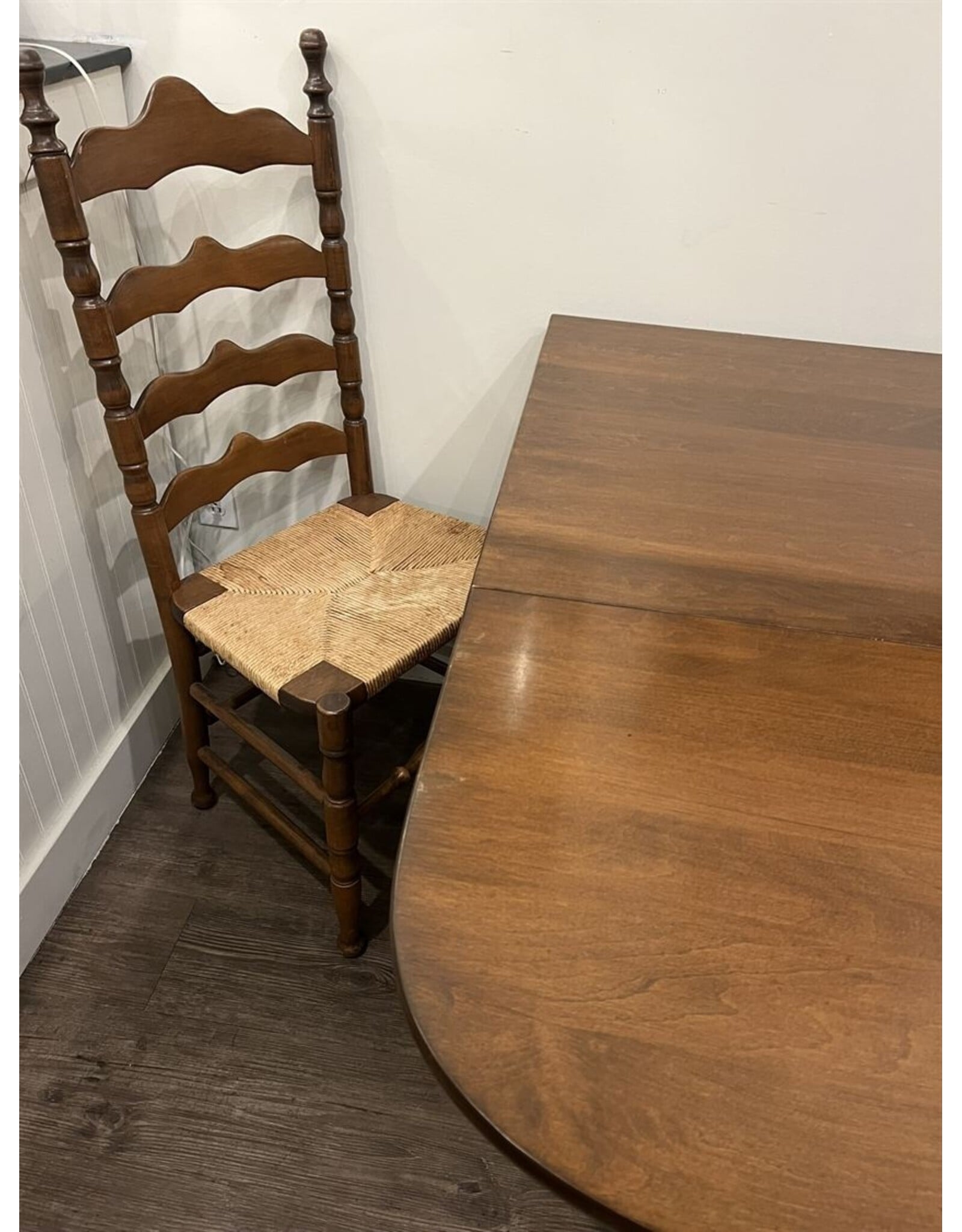Dining room table and six chairs - maple, rush seats