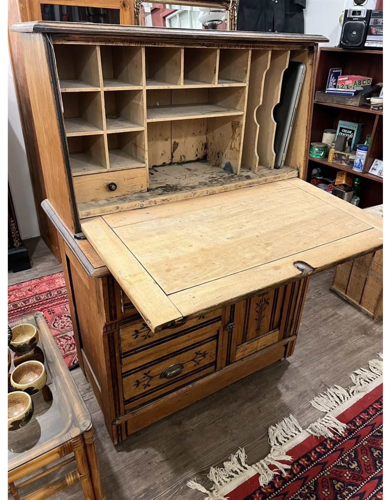 Secretaire - Eastlake, carved, brass pulls and pigeon holes, drop front desk
