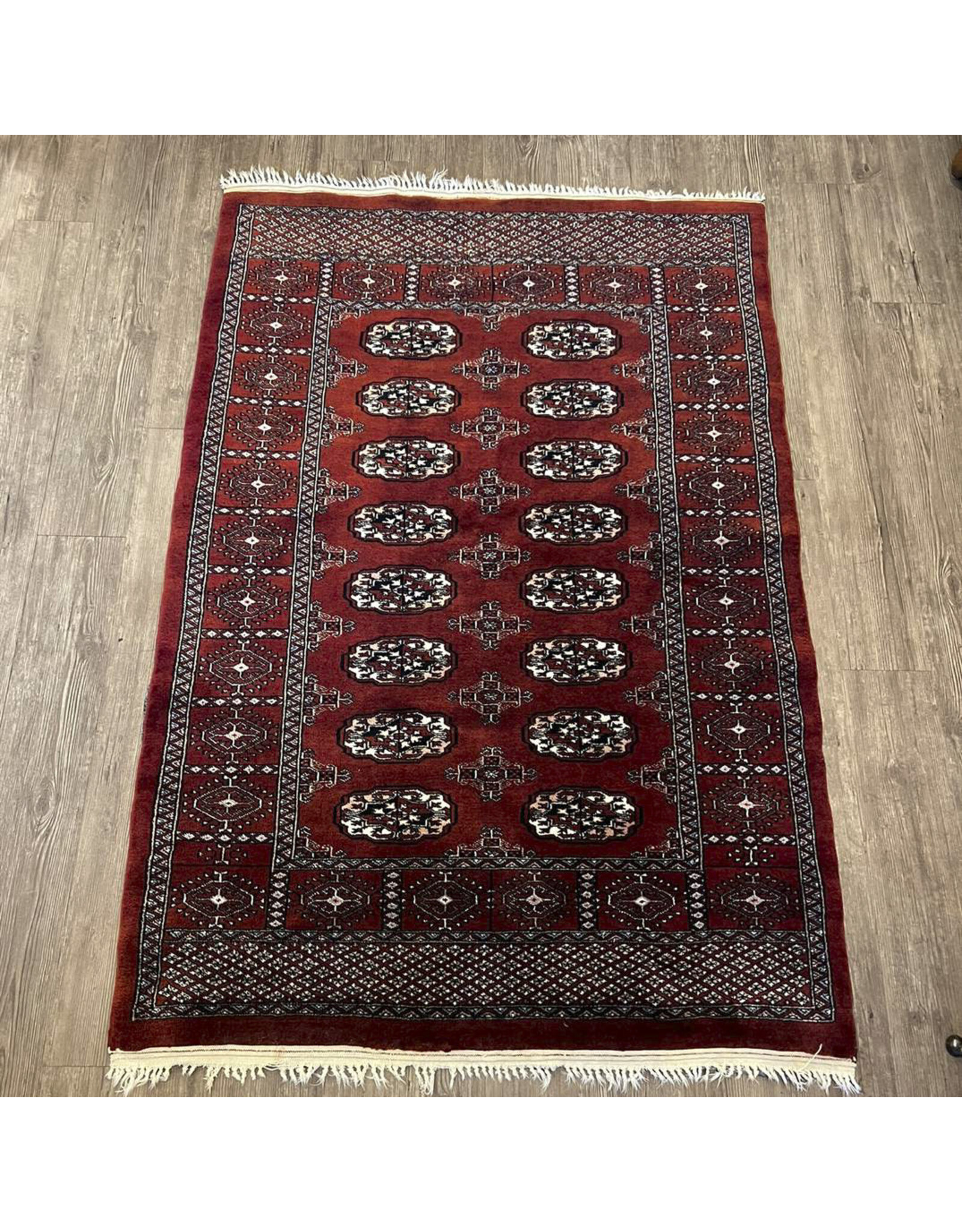 Carpet - Bokhara, gul, elephant's foot, 6'4" x 4'2"