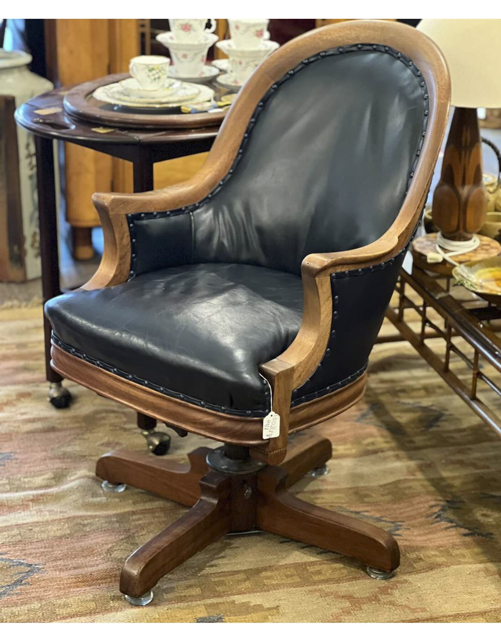 Chair - fabulous leather swivel desk chair